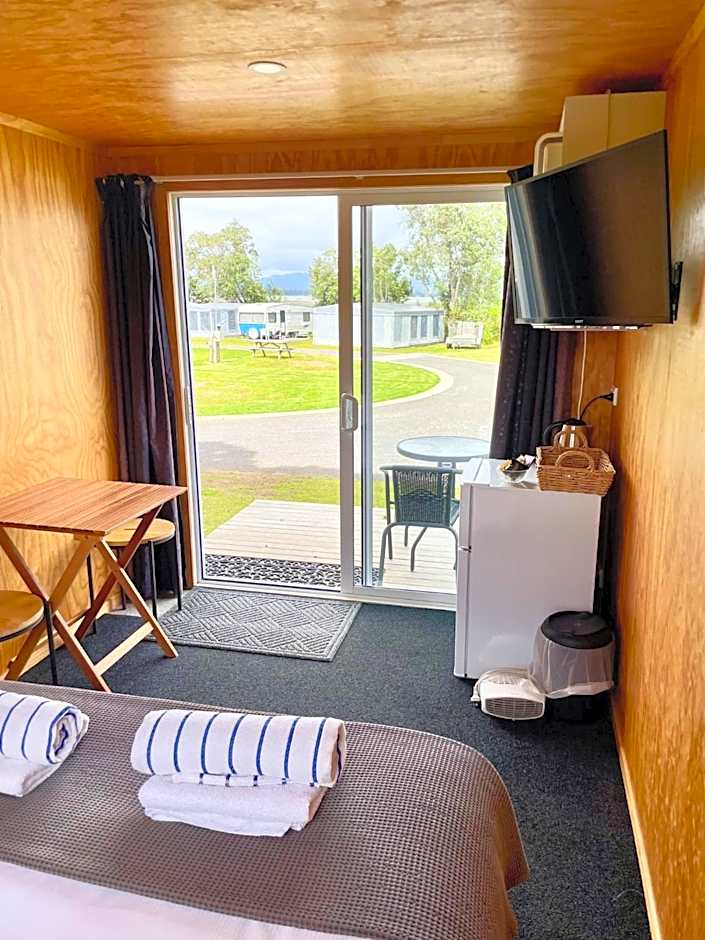 Athenree Hot Springs & Holiday Park