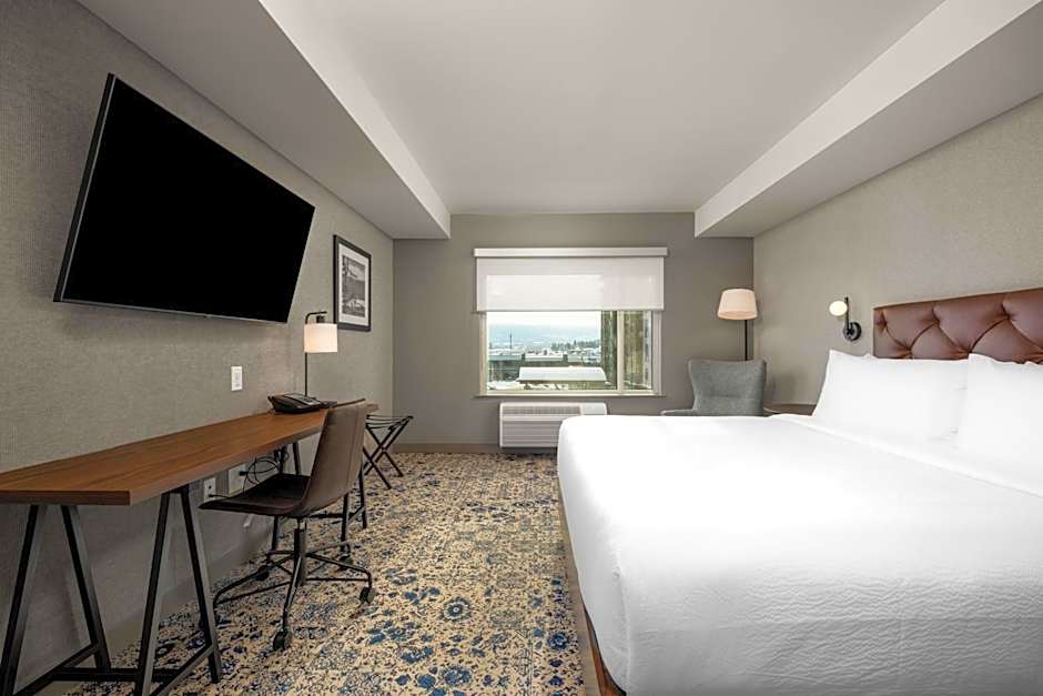Four Points By Sheraton Kelowna Airport
