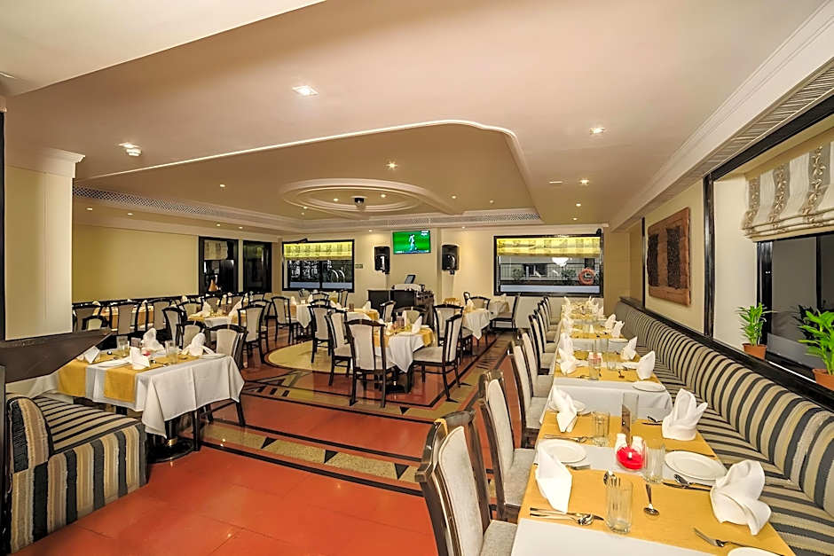 Fariyas Hotel