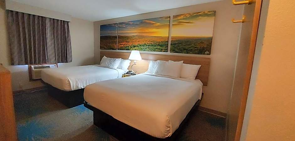 Days Inn by Wyndham Willmar