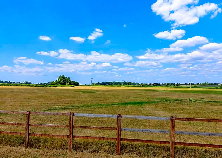 Larkrise Farm Lodges