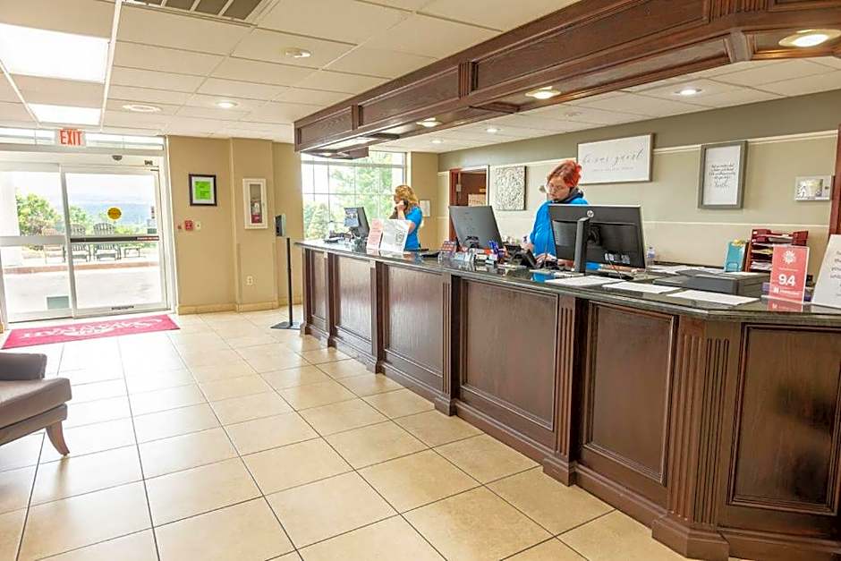 Savannah House Hotel