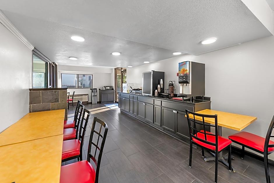 Americas Best Value Inn Kansas City E Independence