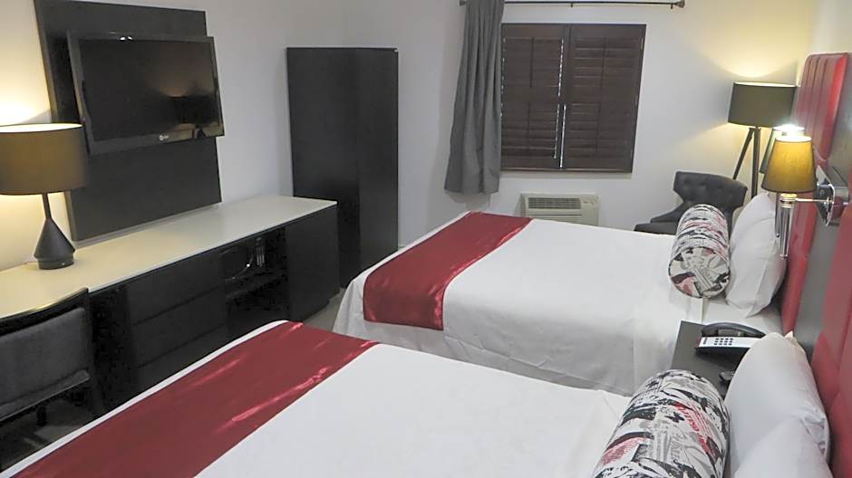 Legend Hotel Hollywood