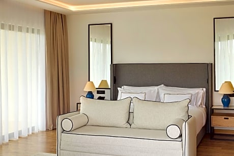 The Level Junior Suite Beachside Adults Only