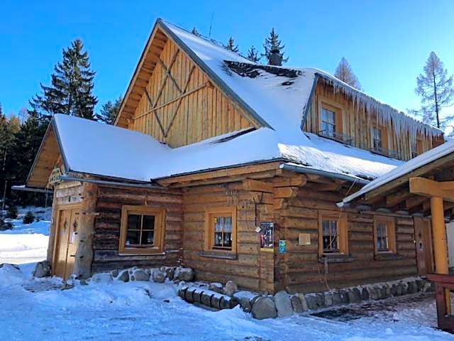 Chaty a horský hotel Kožiar