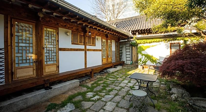 Gaeunchae Hanok Guesthouse Jeonju