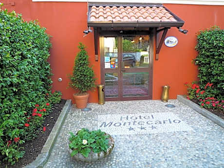 Hotel Montecarlo