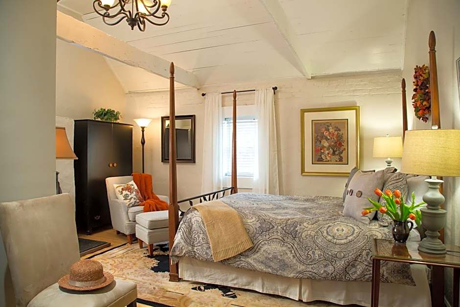 The Inn & Tavern at Meander