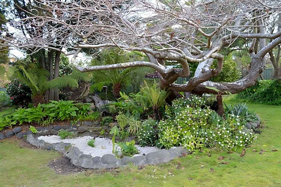 Smugglers Rest Apartments