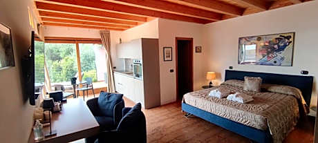 Studio with Sea View
