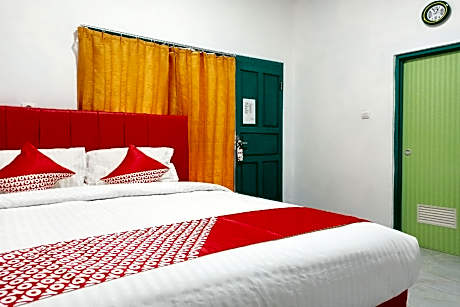 OYO 2611 Hotel Krui Syariah