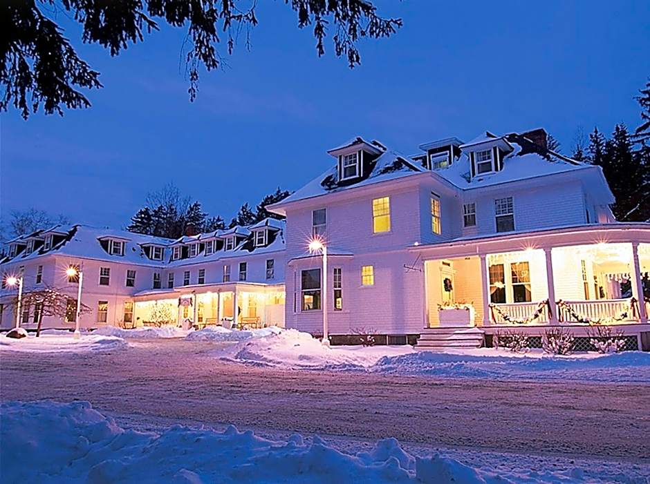 Omni Bretton Arms Inn at Mount Washington Resort