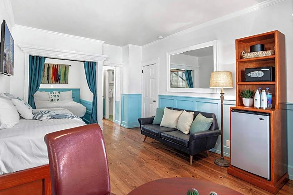 Photo 1 of 5 of 2 Bedroom Suite