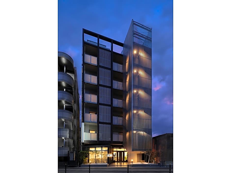 Tennoji Crystal Hotel