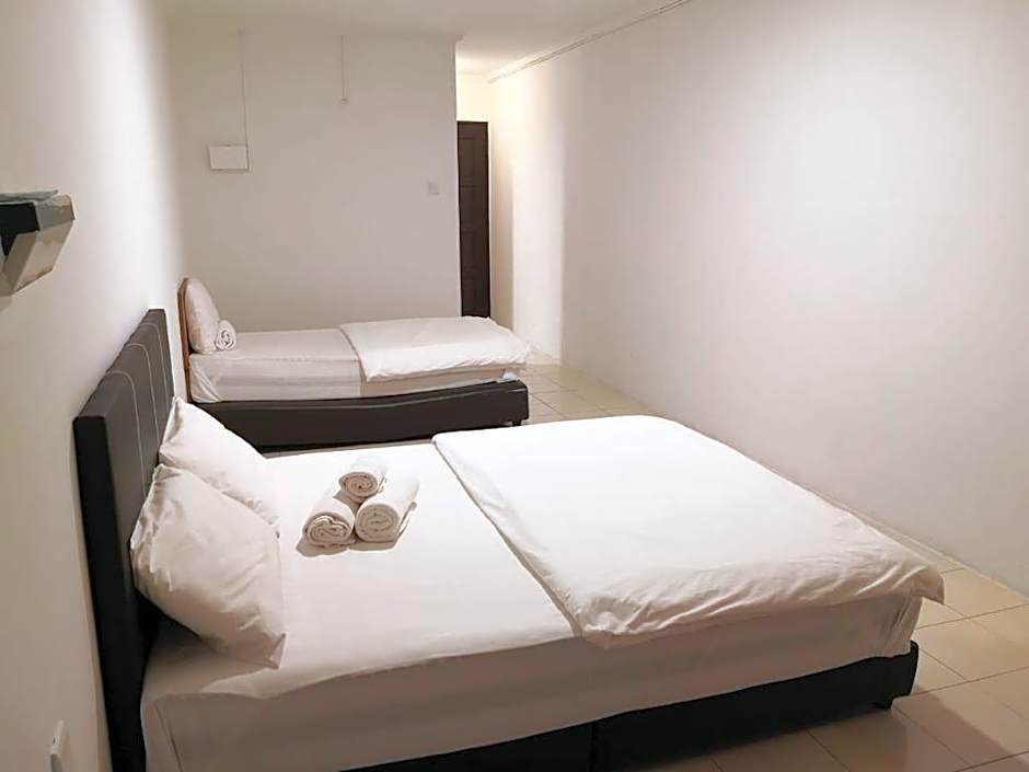 G Star Motel