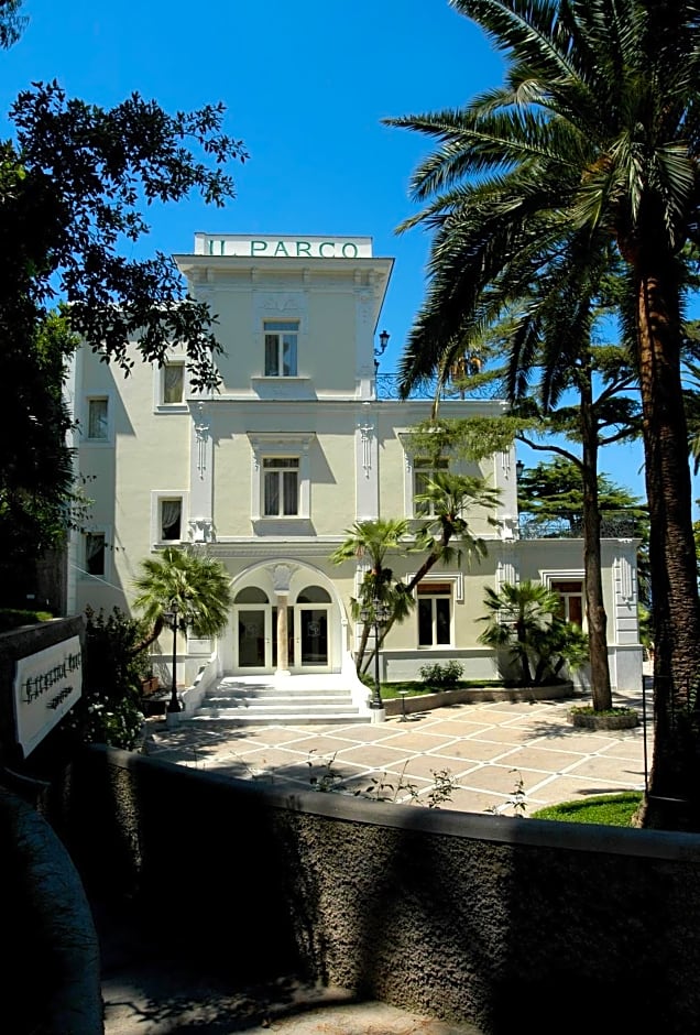 Luxury Villa Excelsior Parco