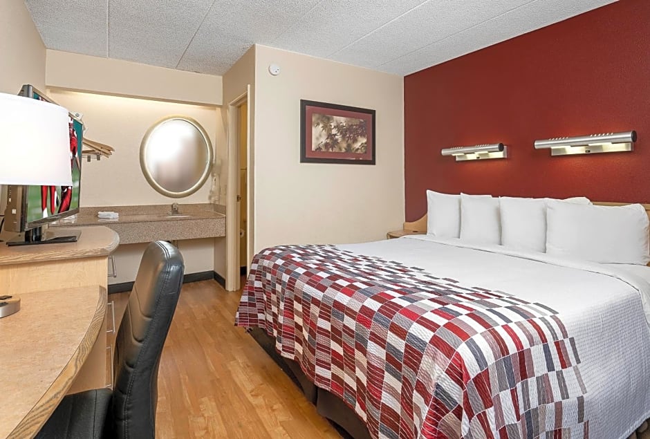 Red Roof Inn Columbus - Grove City