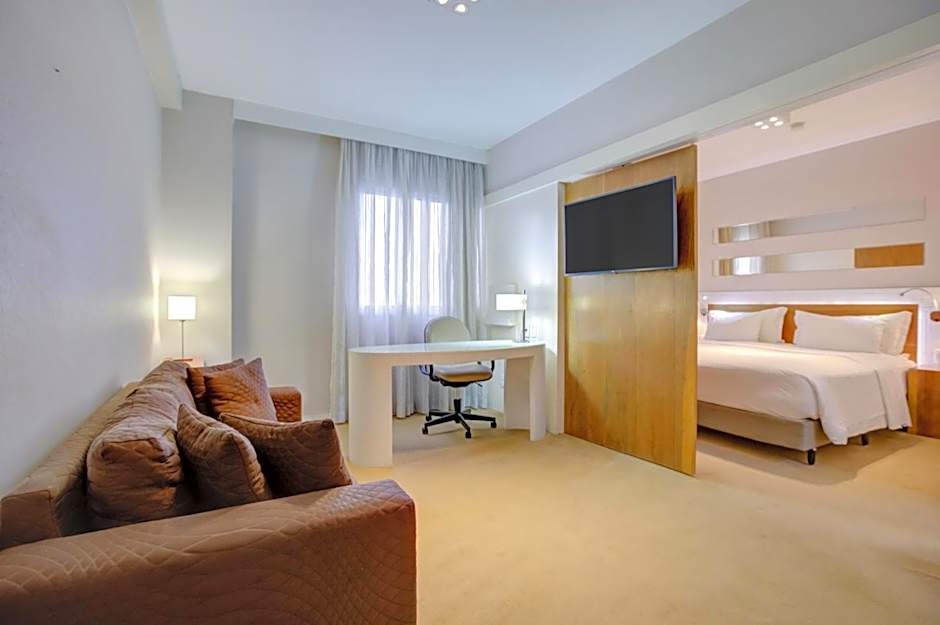 Quality Suites Alphaville