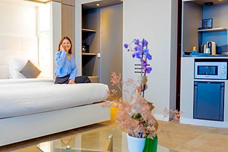 Executive Suite with Sofa Bed