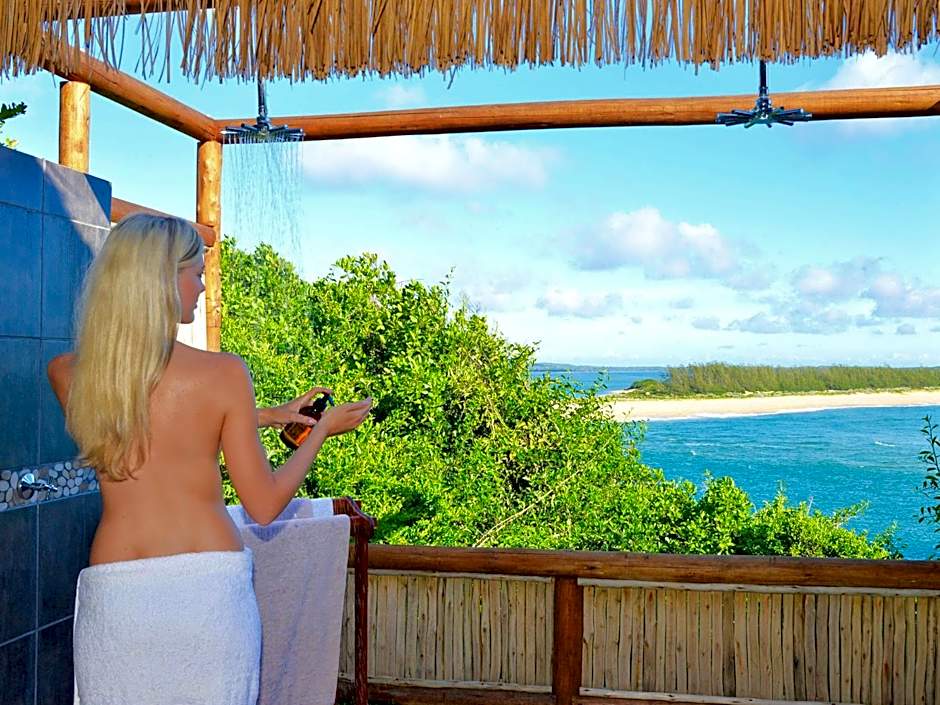 Machangulo Beach Lodge