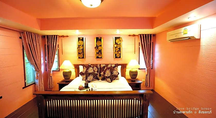 Love Bridge House Resort