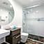 Qube Broadbeach