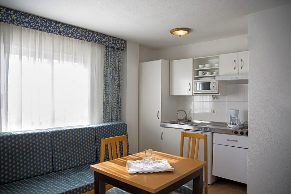 Apartamentos Oro Blanco