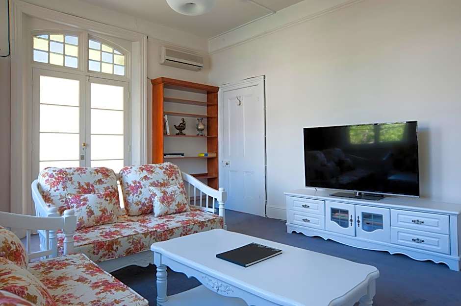 Photo 1 of 50 of Lowena Cafe and Accommodation