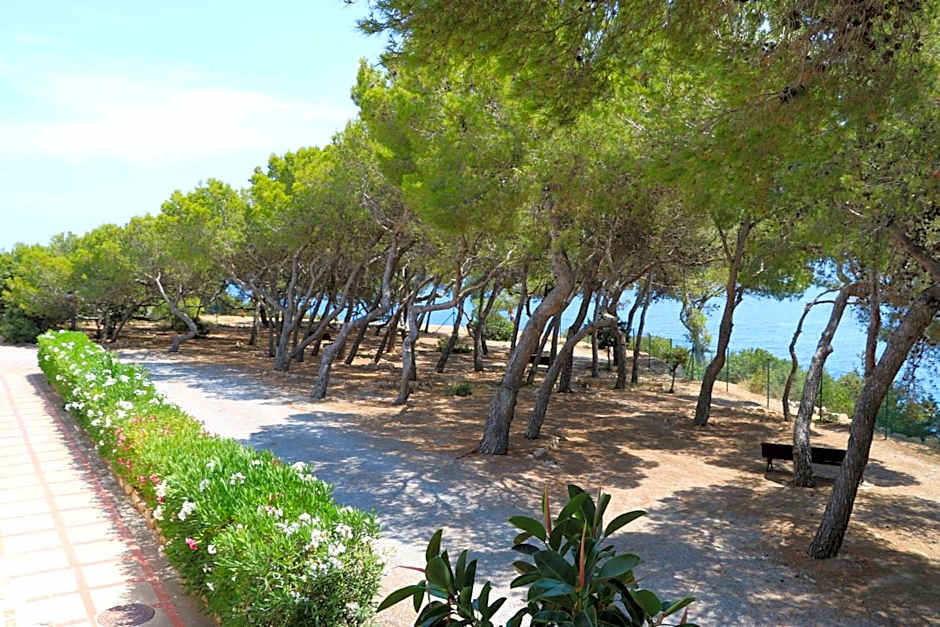 Apartamentos Club Cala Azul