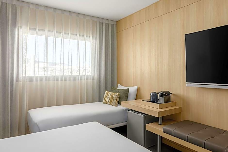 AC Hotel by Marriott Sants