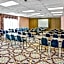 Days Inn & Suites by Wyndham Fullerton