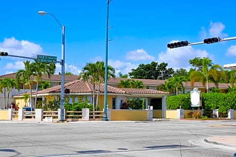 OYO Hotel Coral Gables - Miami Airport