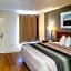Hometowne Studios Houston - West Oaks/ Energy Corridor