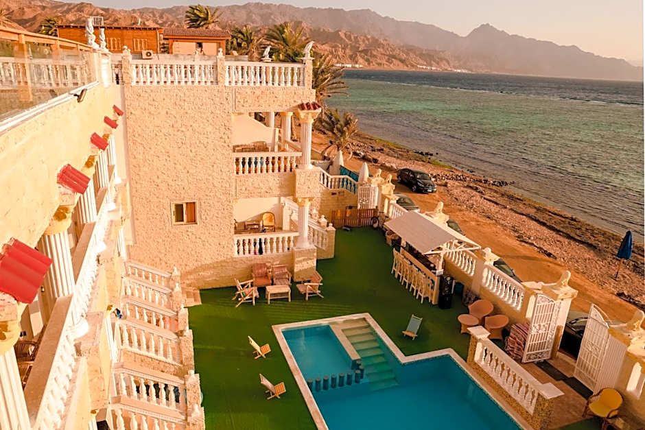 Lucky palace Dahab