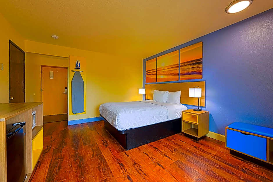 Coastal Inn by OYO Lincoln City - Oregon Coast Hwy