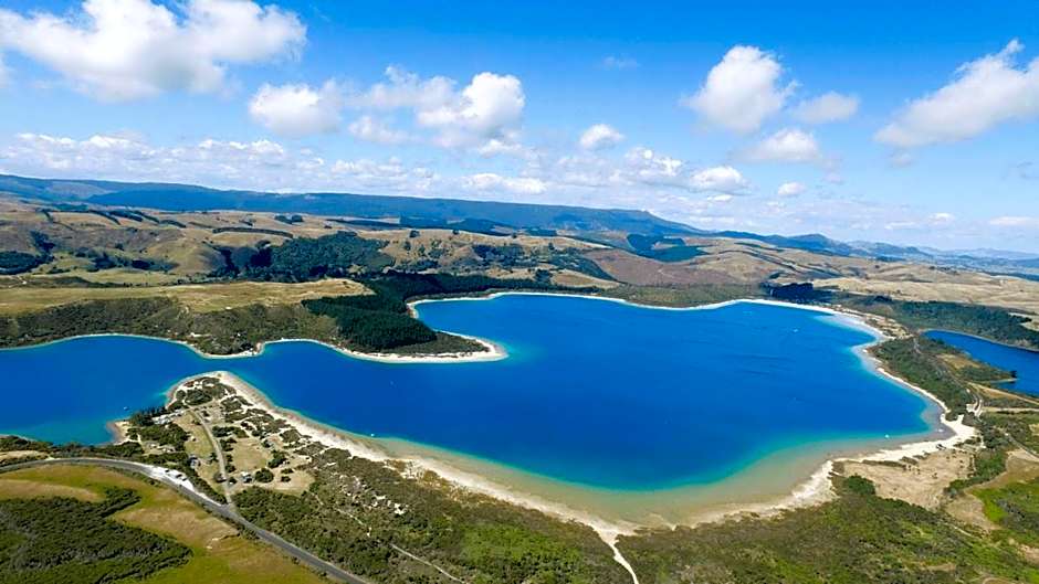 The Lakes - Kai Iwi Lakes Exclusive Retreat
