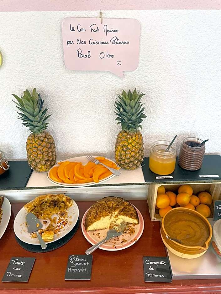 greet hôtel Pont du Gard - Route d'Avignon