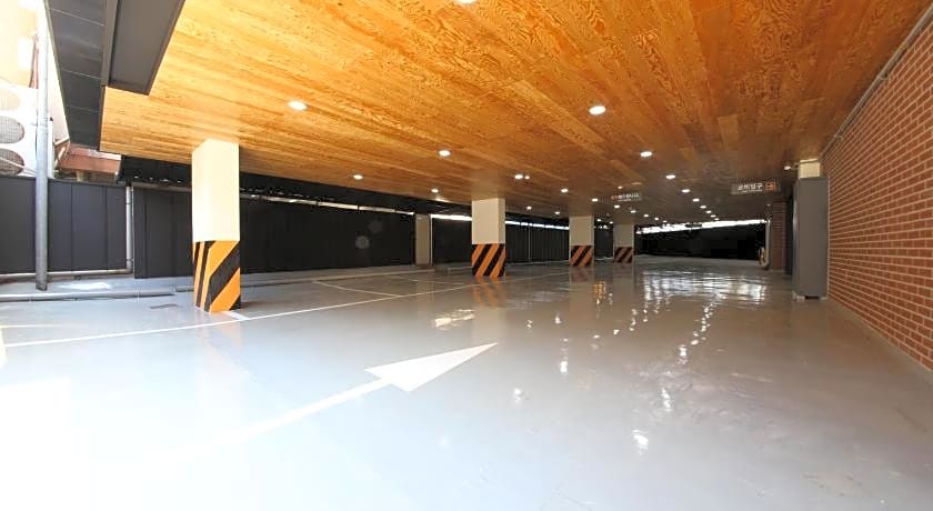 Two Nights Business Hotel