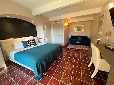Double Room with Terrace