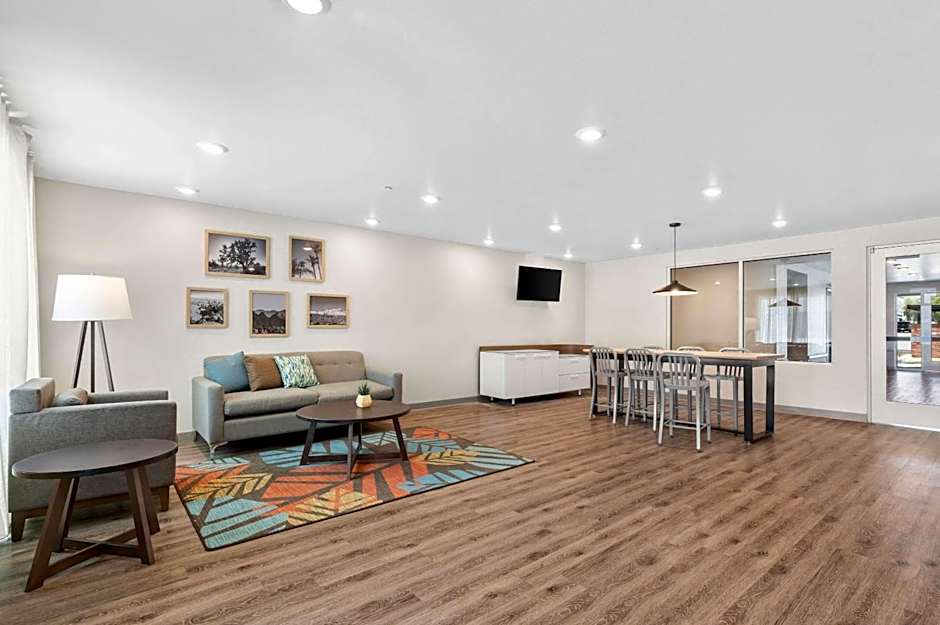 WoodSpring Suites Indio - Coachella Valley