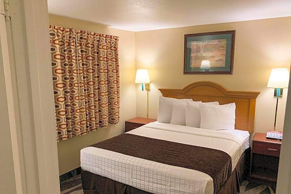 Rodeway Inn & Suites Sheridan