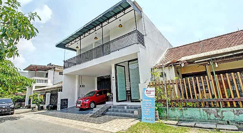 Hotel O Sirih Gading Family Guest House