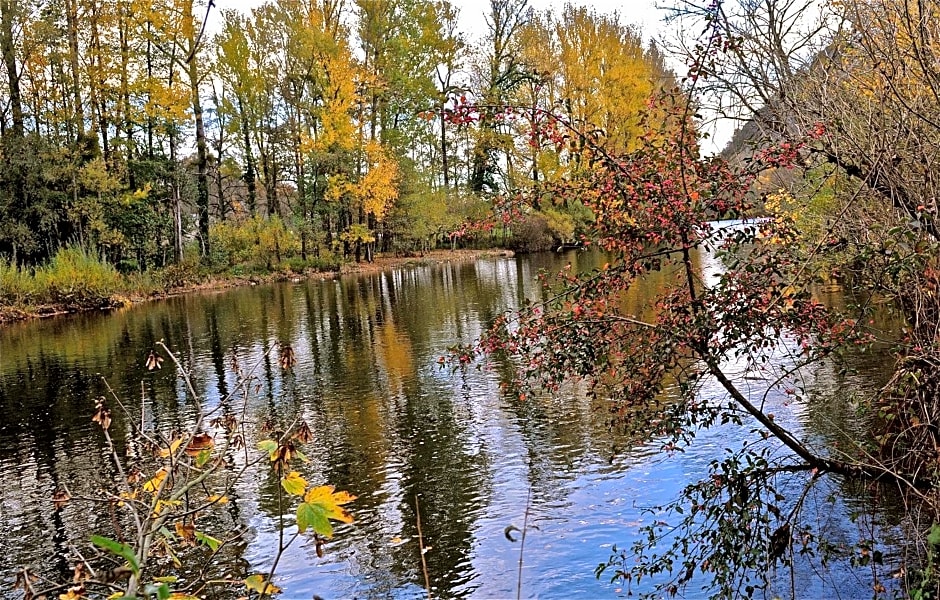 AUX PORTES D'AUBRAC studio 2 personnes