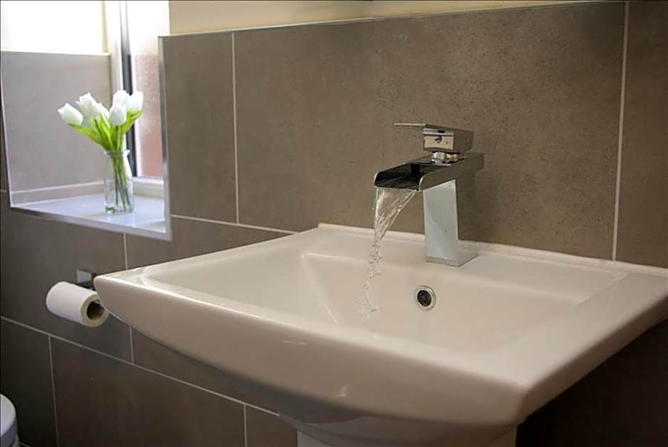 Market Place Serviced Apartments, Leek