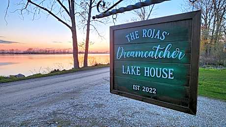 Dreamcatcher Lake House