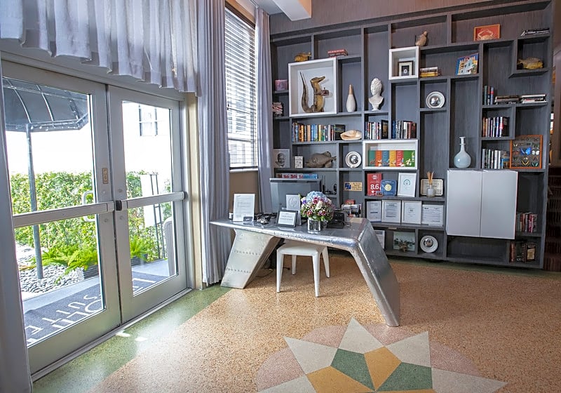 Lincoln Arms Suites