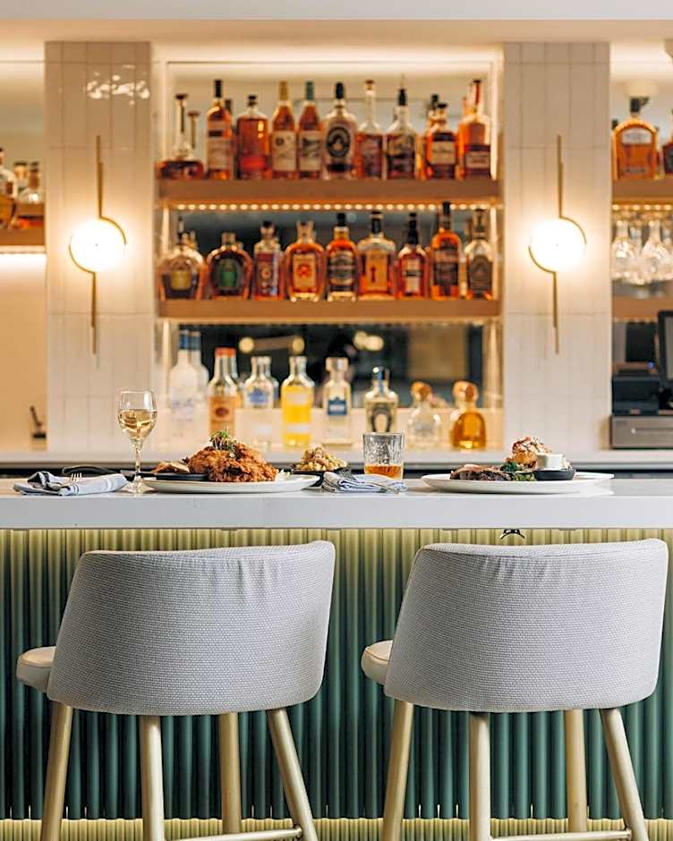 Crowne Plaza Louisville Airport Expo Ctr By IHG