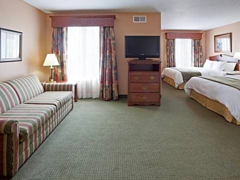 GrandStay Hotel & Suites Downtown Sheboygan