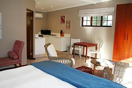 Classic Garden Suite